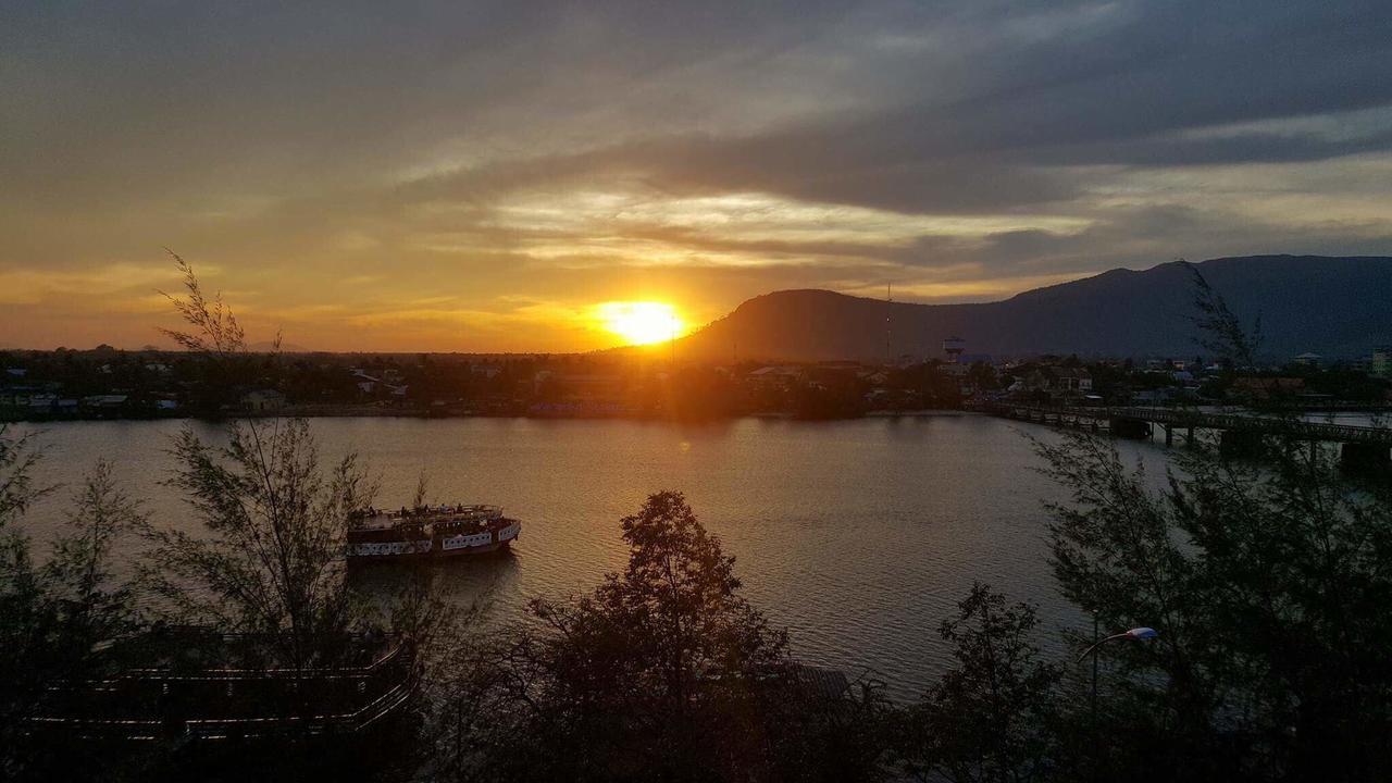 Good Morning Kampot Ξενοδοχείο Εξωτερικό φωτογραφία